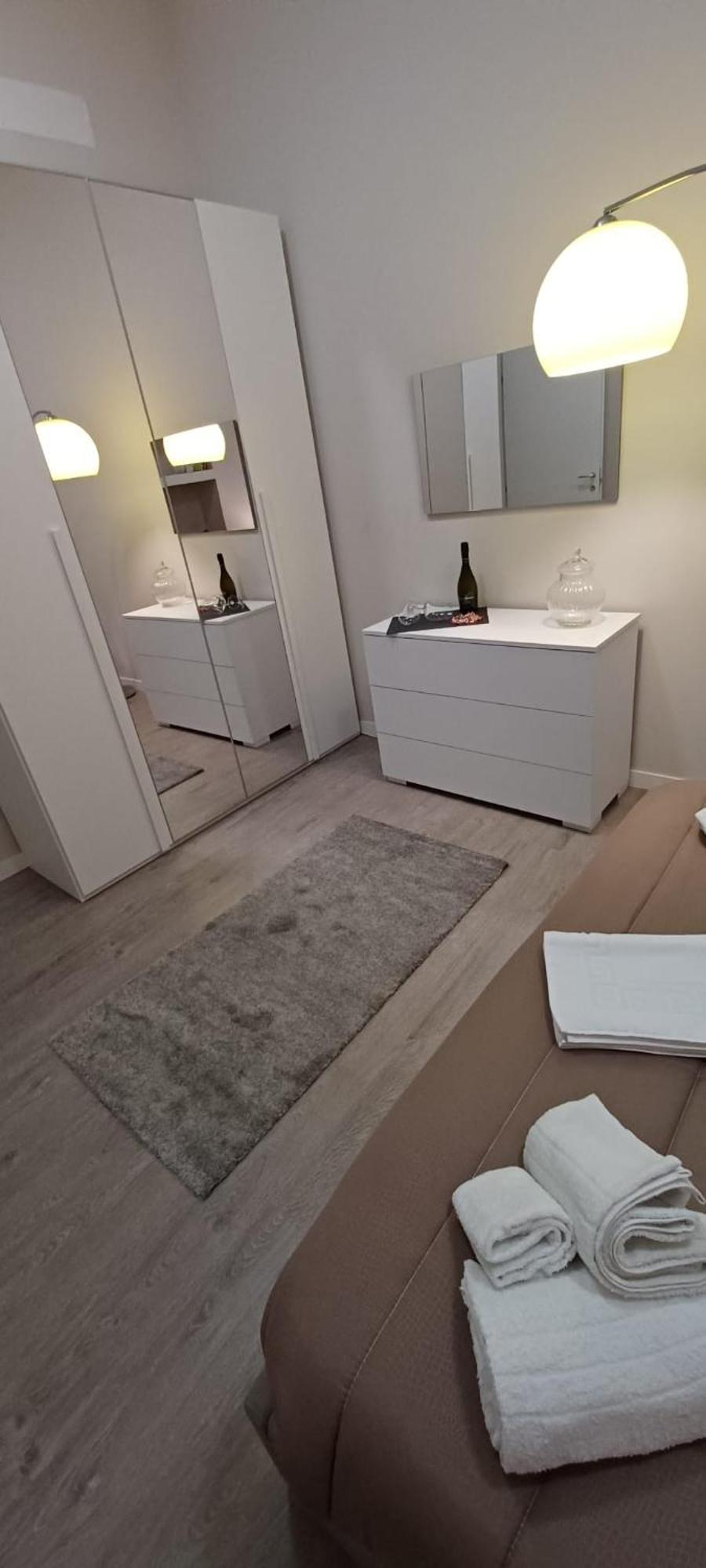 Appartement La Casa Di Peppe à Bari Extérieur photo